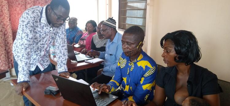 Məndyâ Səkôt tsǎp lâʼ